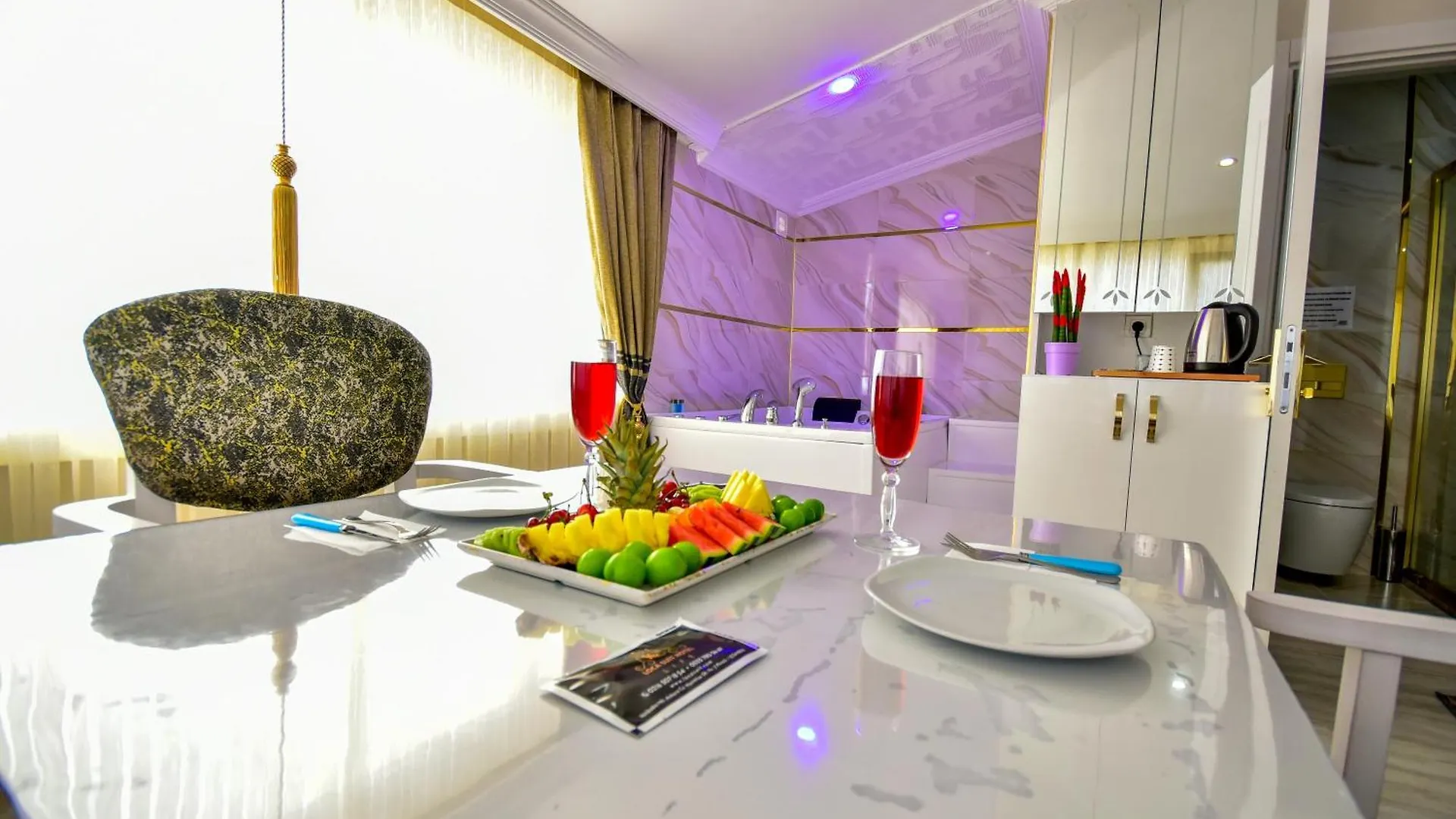 Loca Suit Life Airport Hotel Istanbul